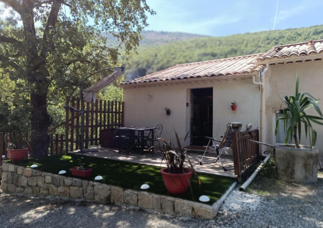 Joli Studio Entre Mer Et Montagne Proche De Nice Bouyon Екстер'єр фото